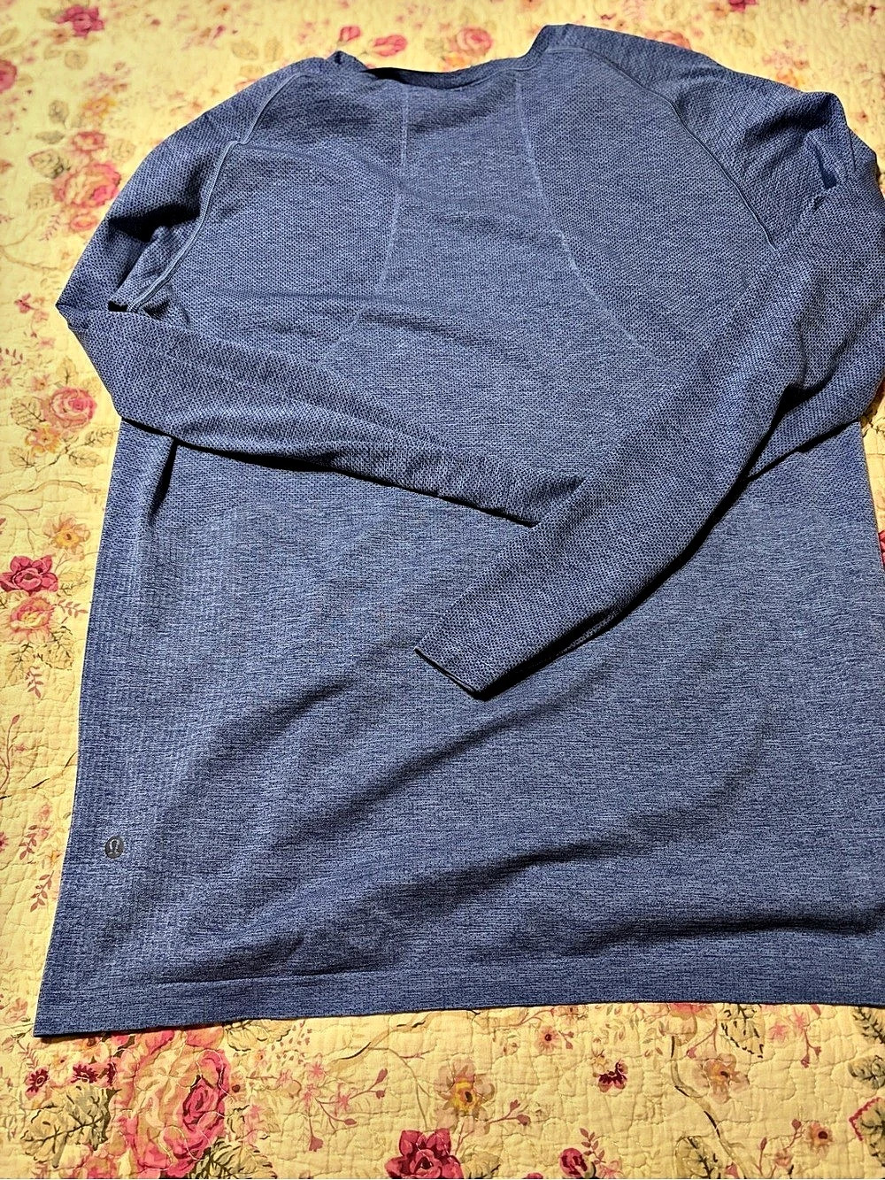 Lululemon Blue Long Sleeve Top Like New